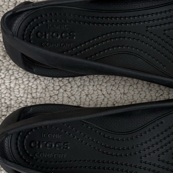 CROCS Sienna Ballet Flats - Picture 2 of 11